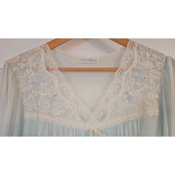 VTG Miss Elaine Soft Baby Blue Nylon Nightgown Embroidered Floral Neckline Large - Picture 3 of 11